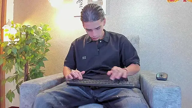 Axelwiliams online show from January 8, 2026, 11:34 am