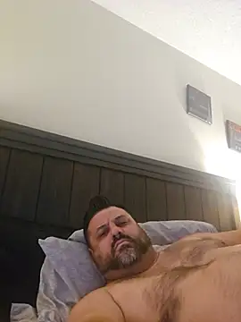 Roddog18 online show from June 27, 2026, 12:22 pm