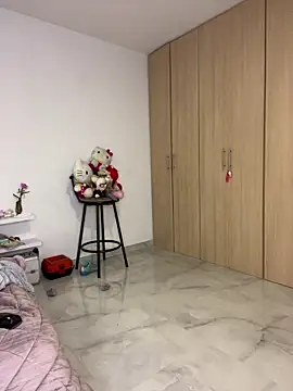 Snapshot of Zoe_riivas chatting on October 11, 2025, 10:47 am Zoe riivas online show from October 11, 2025, 10:47 am