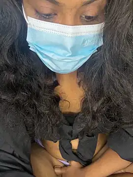 SukiyamaAsia online show from November 27, 2025, 4:14 am