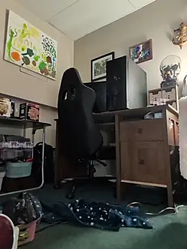 CherryHeart69 online show from December 16, 2025, 5:23 am