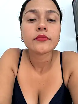 Nadia hasbun online show from October 19, 2025, 8:09 pm