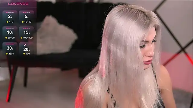 AuroraSins online show from October 28, 2025, 6:06 am