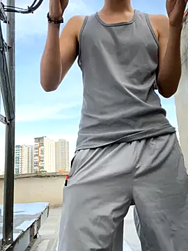 Snapshot of LiamMyst chatting on December 18, 2025, 2:23 pm LiamMyst online show from December 18, 2025, 2:23 pm