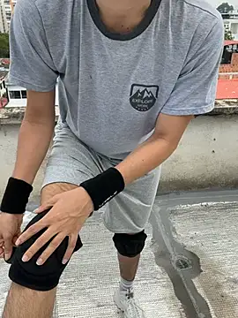 Snapshot of LiamMyst chatting on February 25, 2026, 2:48 pm LiamMyst online show from February 25, 2026, 2:48 pm