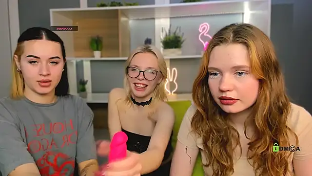 Snapshot of vivy_star1 chatting on February 27, 2026, 8:20 pm vivy star1 online show from February 27, 2026, 8:20 pm