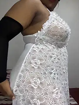 Snapshot of bunny_somya chatting on February 9, 2026, 8:18 am bunny somya online show from February 9, 2026, 8:18 am