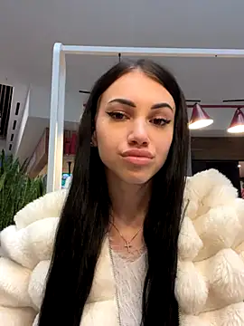 ilariea girl online show from October 23, 2025, 2:16 pm