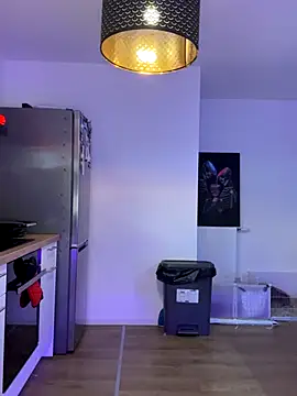 LaPetiteKim online show from October 15, 2025, 7:03 pm