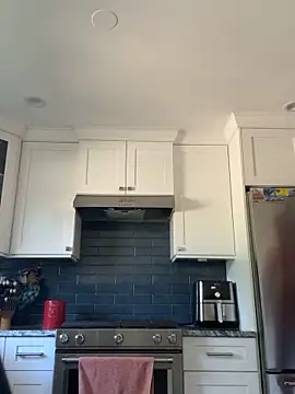 Snapshot of daddyshark83 chatting on September 30, 2025, 2:22 pm daddyshark83 online show from September 30, 2025, 2:22 pm