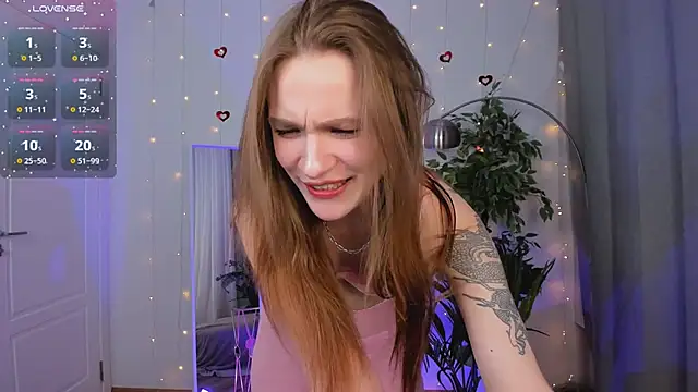 PollyMayer online show from February 11, 2026, 8:36 pm