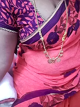 Snapshot of Tamil_Ammani chatting on January 14, 2026, 2:06 am Tamil Ammani online show from January 14, 2026, 2:06 am