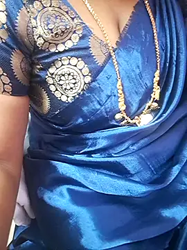 Snapshot of Tamil_Ammani chatting on March 14, 2026, 1:38 pm Tamil Ammani online show from March 14, 2026, 1:38 pm