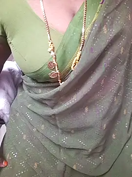 Snapshot of Tamil_Ammani chatting on April 30, 2026, 4:57 pm Tamil Ammani online show from April 30, 2026, 4:57 pm