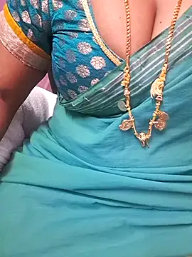 Snapshot of Tamil_Ammani chatting on May 31, 2026, 12:56 pm Tamil Ammani online show from May 31, 2026, 12:56 pm