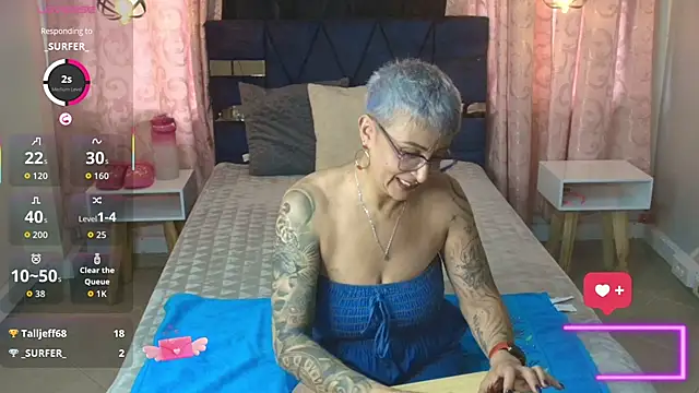 Charlotte  Gray online show from December 3, 2025, 7:56 pm