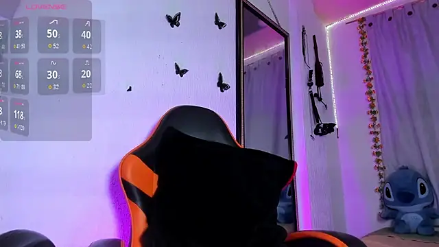 Snapshot of Pamela_wish2 chatting on November 19, 2025, 12:21 am Pamela wish2 online show from November 19, 2025, 12:21 am