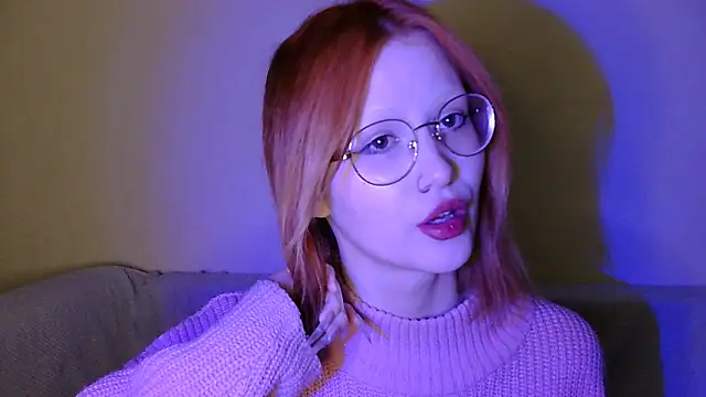 Snapshot of Nyra_Thira chatting on October 23, 2025, 12:21 am Nyra Thira online show from October 23, 2025, 12:21 am