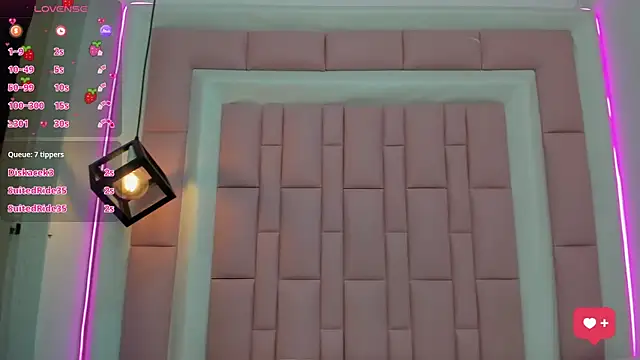 Snapshot of Klaret_Toy chatting on November 5, 2025, 1:38 am Klaret Toy online show from November 5, 2025, 1:38 am