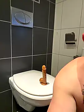 hot-brabo online show from November 14, 2025, 2:49 pm