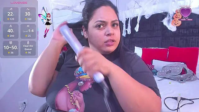 MayaCurvy online show from October 18, 2025, 4:26 am