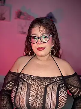 Solaangel  online show from October 27, 2025, 12:09 pm