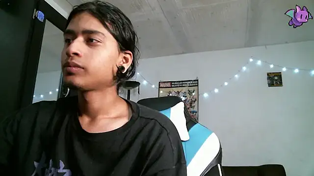 Snapshot of Dickie_Dicking chatting on February 27, 2026, 10:54 pm Dickie Dicking online show from February 27, 2026, 10:54 pm