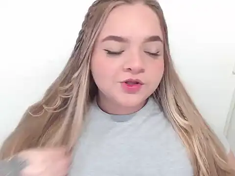 yourbbwfavorite online show from October 28, 2025, 11:40 pm