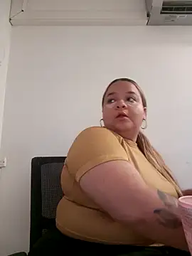 yourbbwfavorite online show from December 18, 2025, 12:17 am