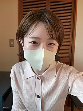 Snapshot of momo_yuipu chatting on October 9, 2025, 1:58 am momo yuipu online show from October 9, 2025, 1:58 am