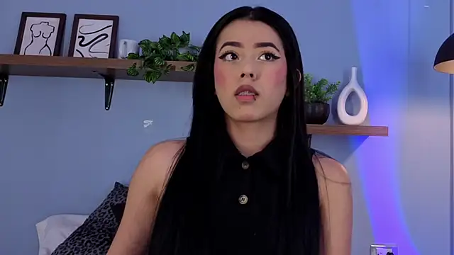 Megan Ritz online show from November 24, 2025, 7:24 pm