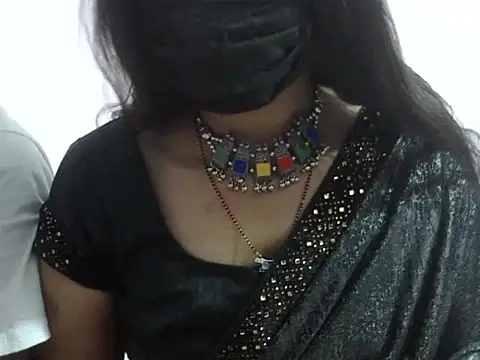 Snapshot of Laila_Cute chatting on February 16, 2026, 3:41 pm Laila Cute online show from February 16, 2026, 3:41 pm