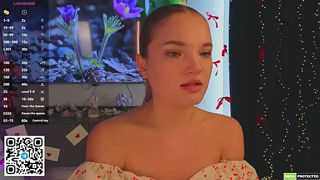 JulieLupo online show from March 31, 2026, 6:25 am