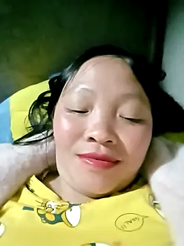 Snapshot of Minkine022 chatting on February 1, 2026, 7:18 am Minkine022 online show from February 1, 2026, 7:18 am