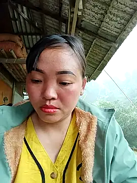 Snapshot of Minkine022 chatting on February 17, 2026, 1:35 am Minkine022 online show from February 17, 2026, 1:35 am