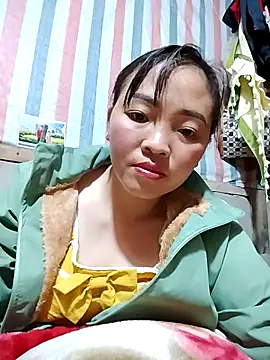 Snapshot of Minkine022 chatting on February 22, 2026, 9:52 am Minkine022 online show from February 22, 2026, 9:52 am