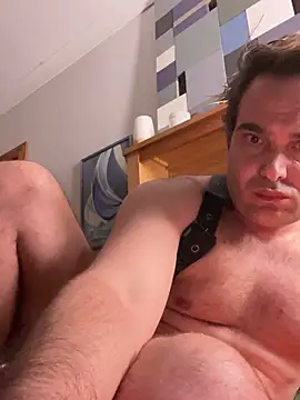 Snapshot of GymBoy83 chatting on October 2, 2025, 10:44 am GymBoy83 online show from October 2, 2025, 10:44 am