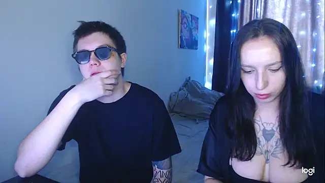 Snapshot of Mark_and_Wendy chatting on March 7, 2026, 5:48 am Mark and Wendy online show from March 7, 2026, 5:48 am