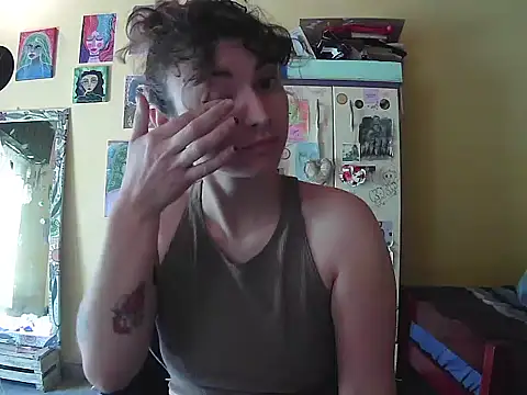 Snapshot of menabelle19 chatting on October 1, 2025, 4:57 pm menabelle19 online show from October 1, 2025, 4:57 pm