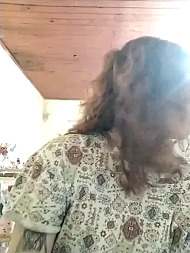 Snapshot of menabelle19 chatting on October 2, 2025, 1:29 pm menabelle19 online show from October 2, 2025, 1:29 pm