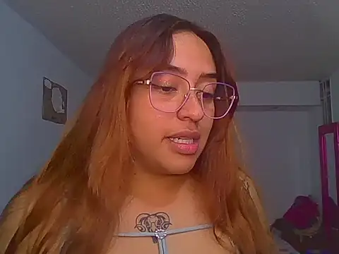 Snapshot of Cataleya_Kudo chatting on October 9, 2025, 2:31 am Cataleya Kudo online show from October 9, 2025, 2:31 am