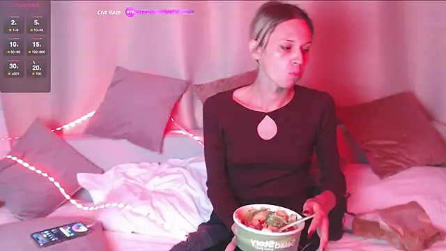 SophieDiamond Xx online show from October 4, 2025, 6:28 pm