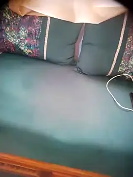 Snapshot of Rihame07 chatting on October 5, 2025, 10:35 am Rihame07 online show from October 5, 2025, 10:35 am