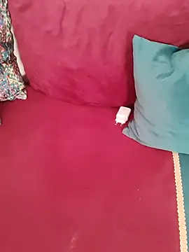 Snapshot of Rihame07 chatting on November 2, 2025, 1:57 pm Rihame07 online show from November 2, 2025, 1:57 pm