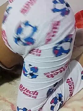 Snapshot of Rihame07 chatting on December 20, 2025, 12:07 am Rihame07 online show from December 20, 2025, 12:07 am