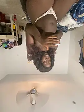 blackhipsyassy online show from December 21, 2025, 1:29 pm