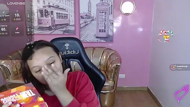 mia foster t online show from November 26, 2025, 1:01 pm