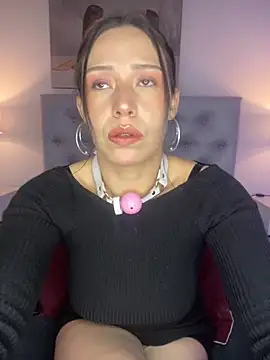 Mariaaam  online show from October 15, 2025, 12:05 pm