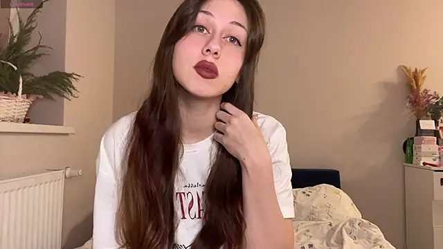 Snapshot of Nayra_flash chatting on February 10, 2026, 5:17 pm Nayra flash online show from February 10, 2026, 5:17 pm