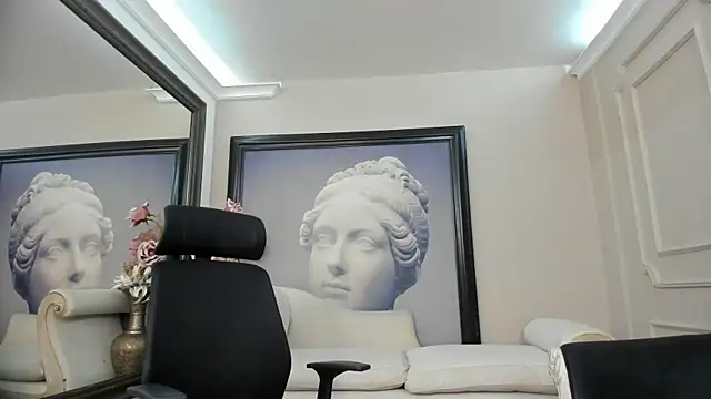 ElianKeiser online show from October 17, 2025, 12:08 pm